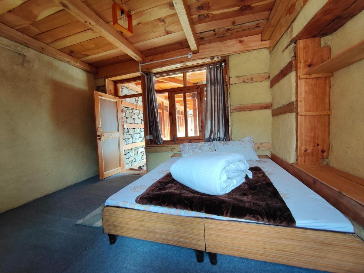 Yalakhom Hotel Tosh Eksteriør billede